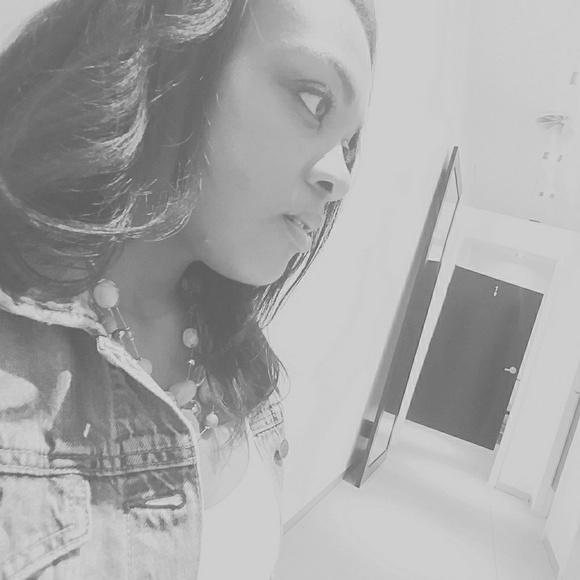 Meet your Posher, TKG - Picture 1 of 3